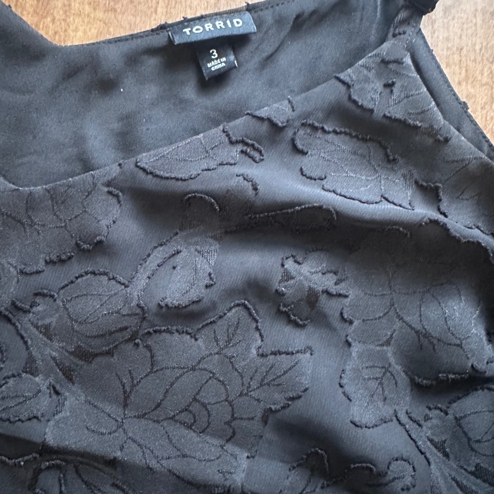Torrid Black Floral Lace Swing Cami Tank Top 3x /22-24 EUC